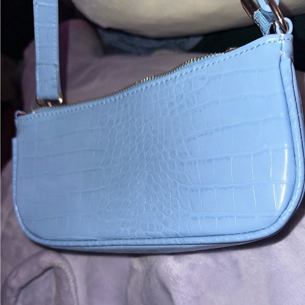 blue clutch